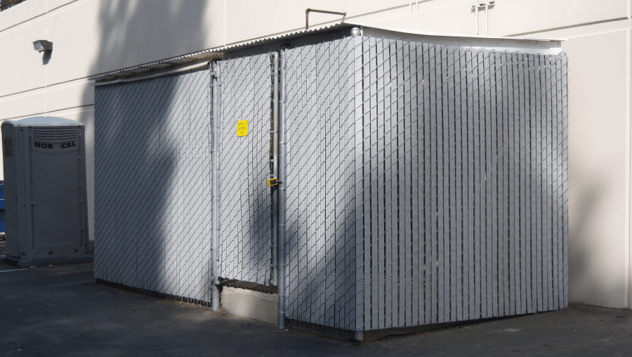 commercial chain link image 2 commercial chain link image 2